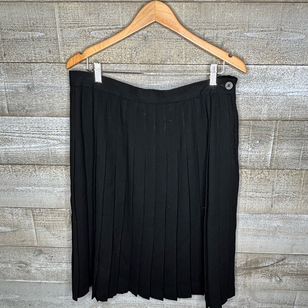 Jones New York Black Pleated Midi Skirt